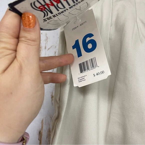 NWT, Vintage Bill Blass Khaki Slacks, Side Zip, Stretch. Size 16 - Picture 8 of 9